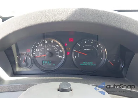 2005 Jeep Grand Cherokee Laredo/Columbia/Freedom из США, поврежденный, VIN 1J4GR48K05C538232